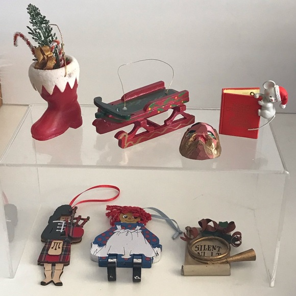 Other - Lot of 7 Vintage Christmas Ornaments Made Of Wood, Metal, Plastic, Felt & Yarn
